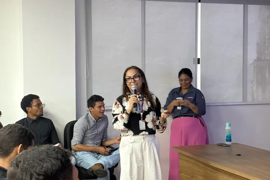 Lucionila_falando