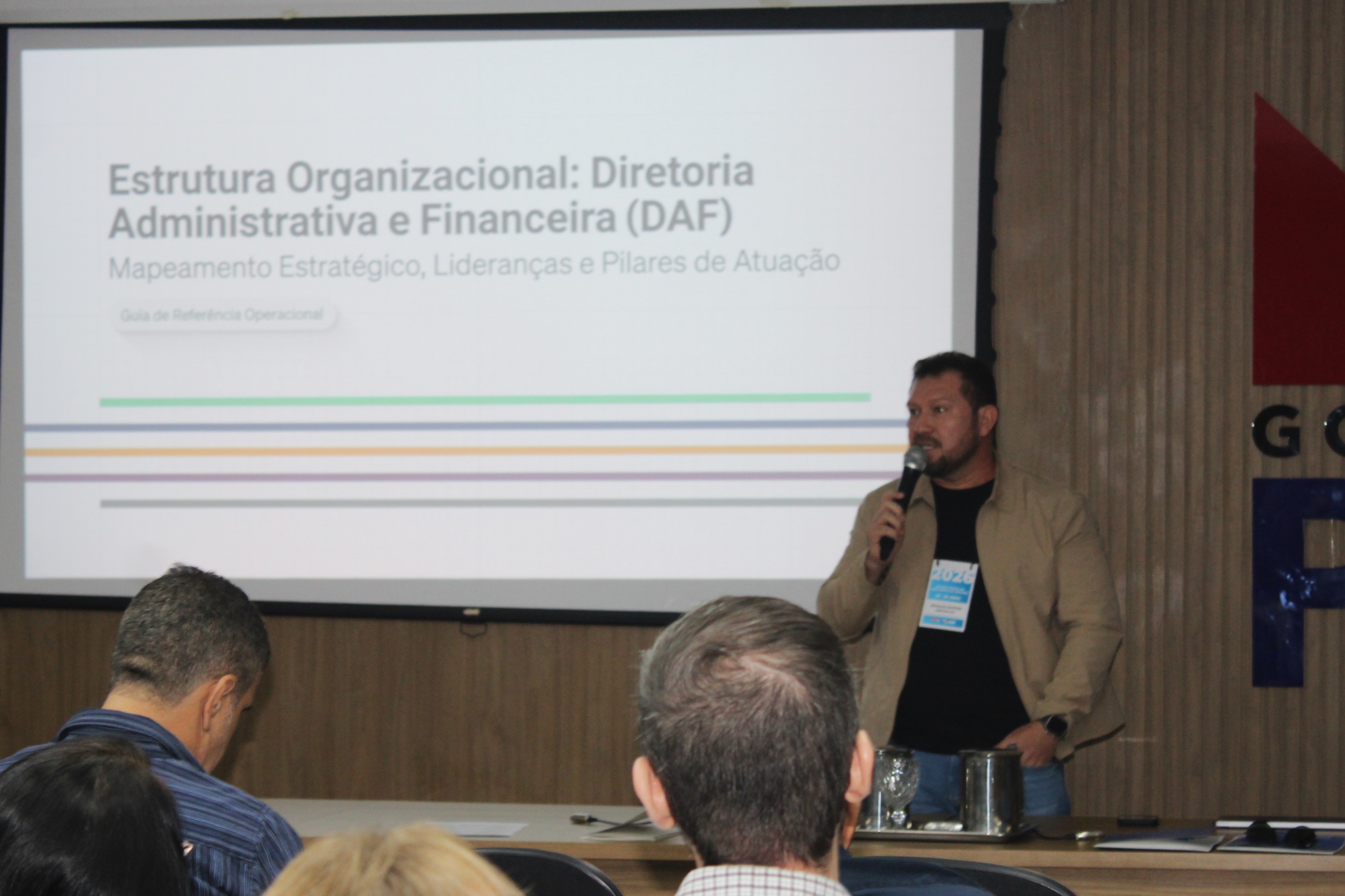 Diretor financeiro Edvaldo Martins