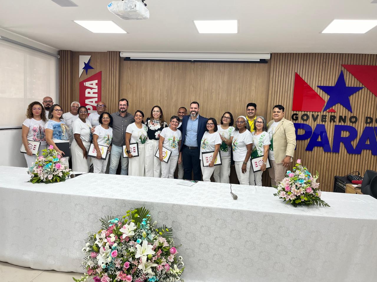 Coral Vozes da ADEPARÁ