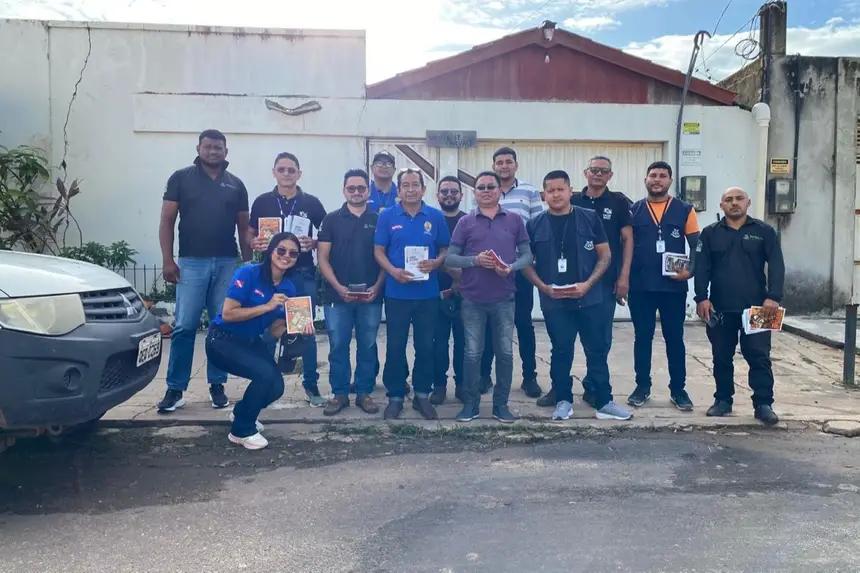 Equipes saindo para as ações